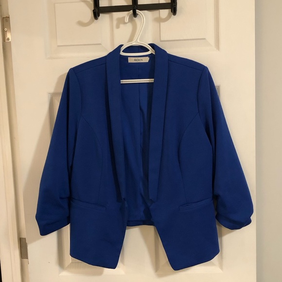 All blue blazer - Picture 1 of 2